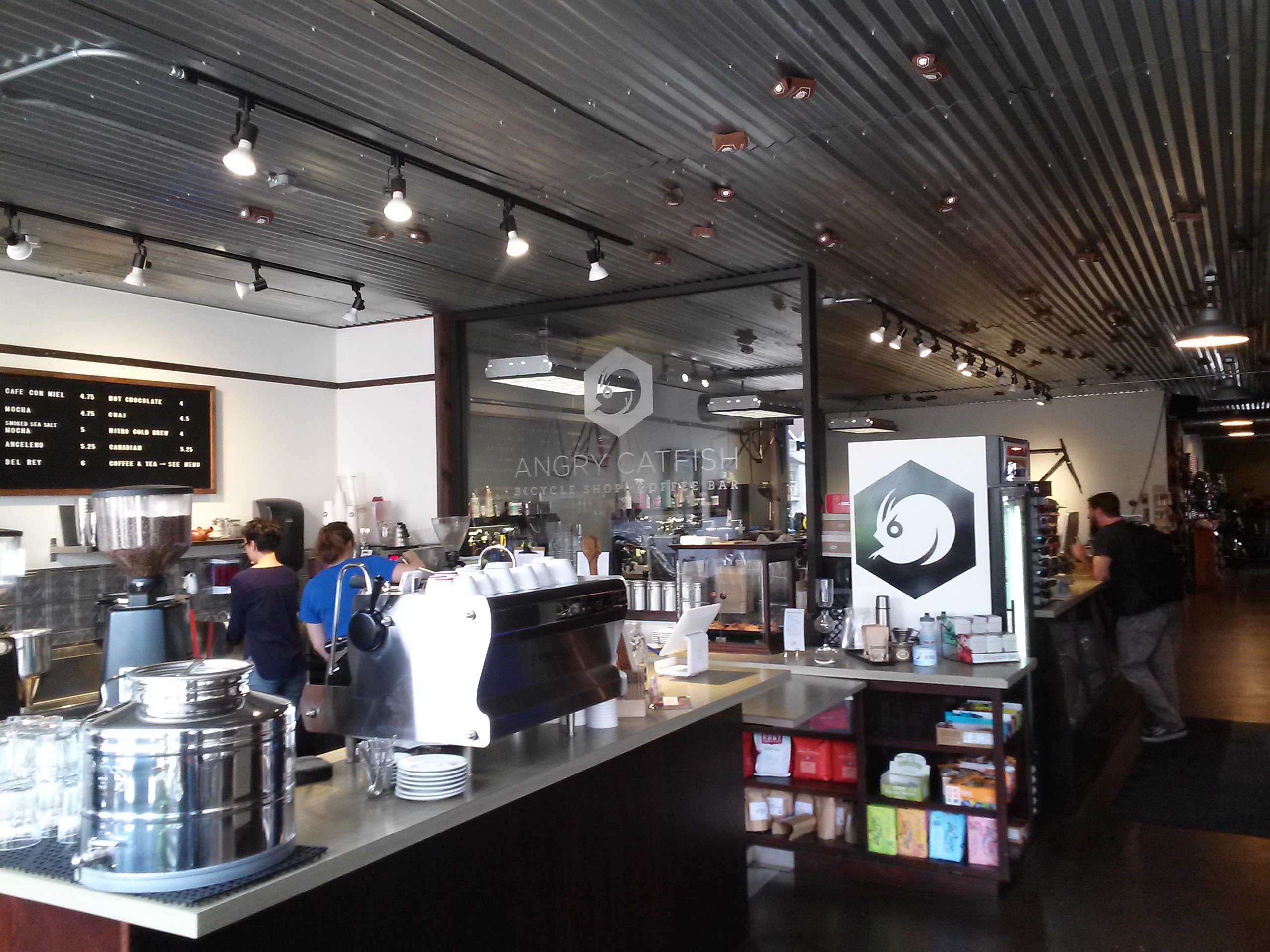 CoffeeFlower Coffee cup with foam like a flower