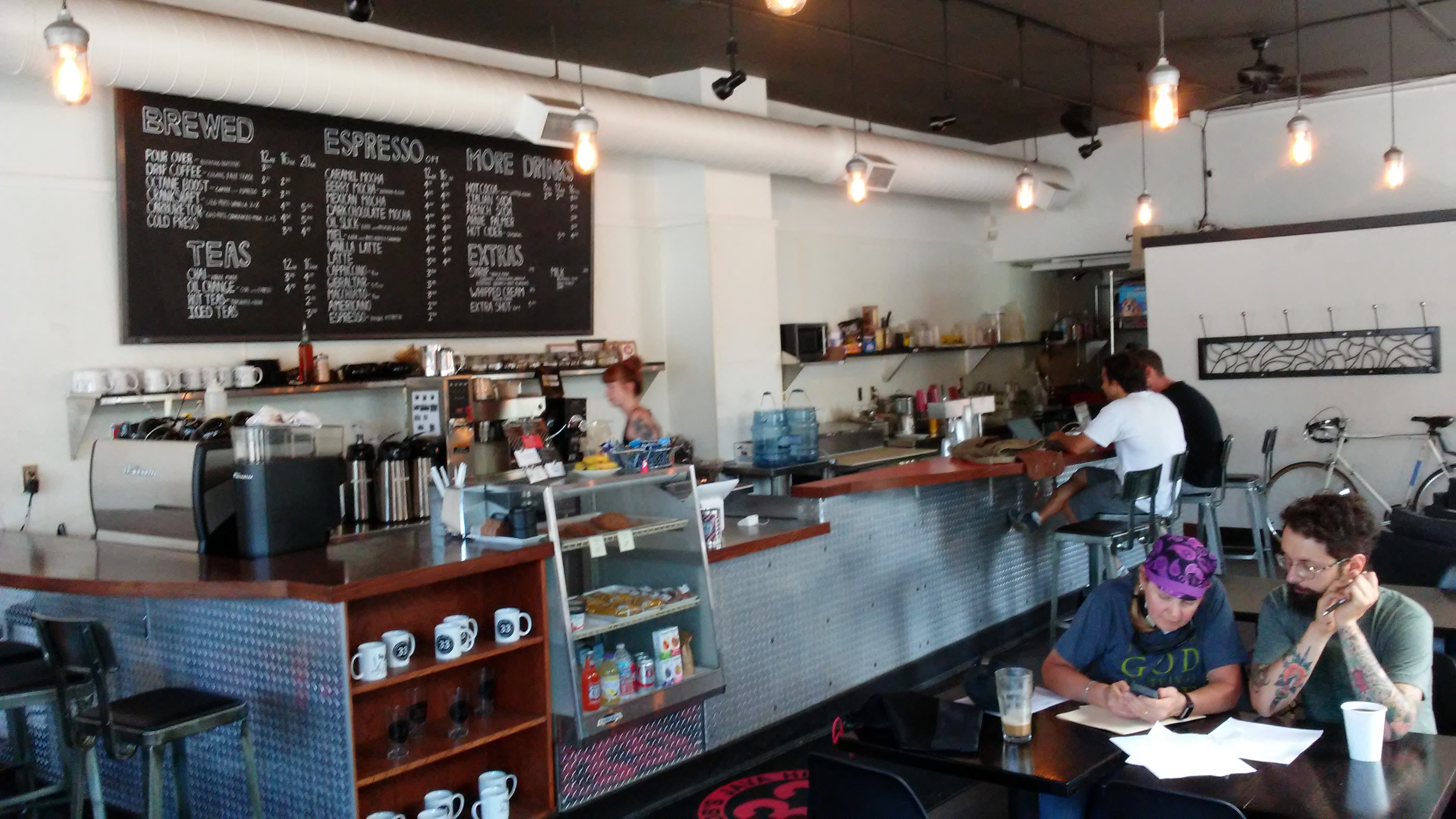 CoffeeFlower Coffee cup with foam like a flower