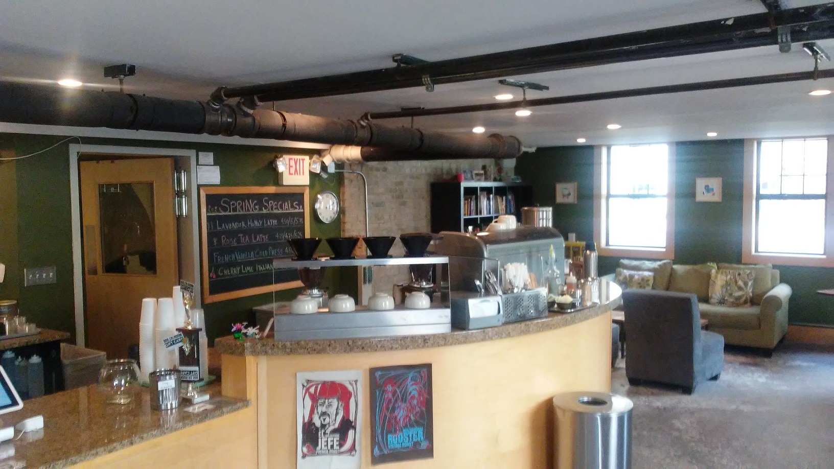 CoffeeFlower Coffee cup with foam like a flower