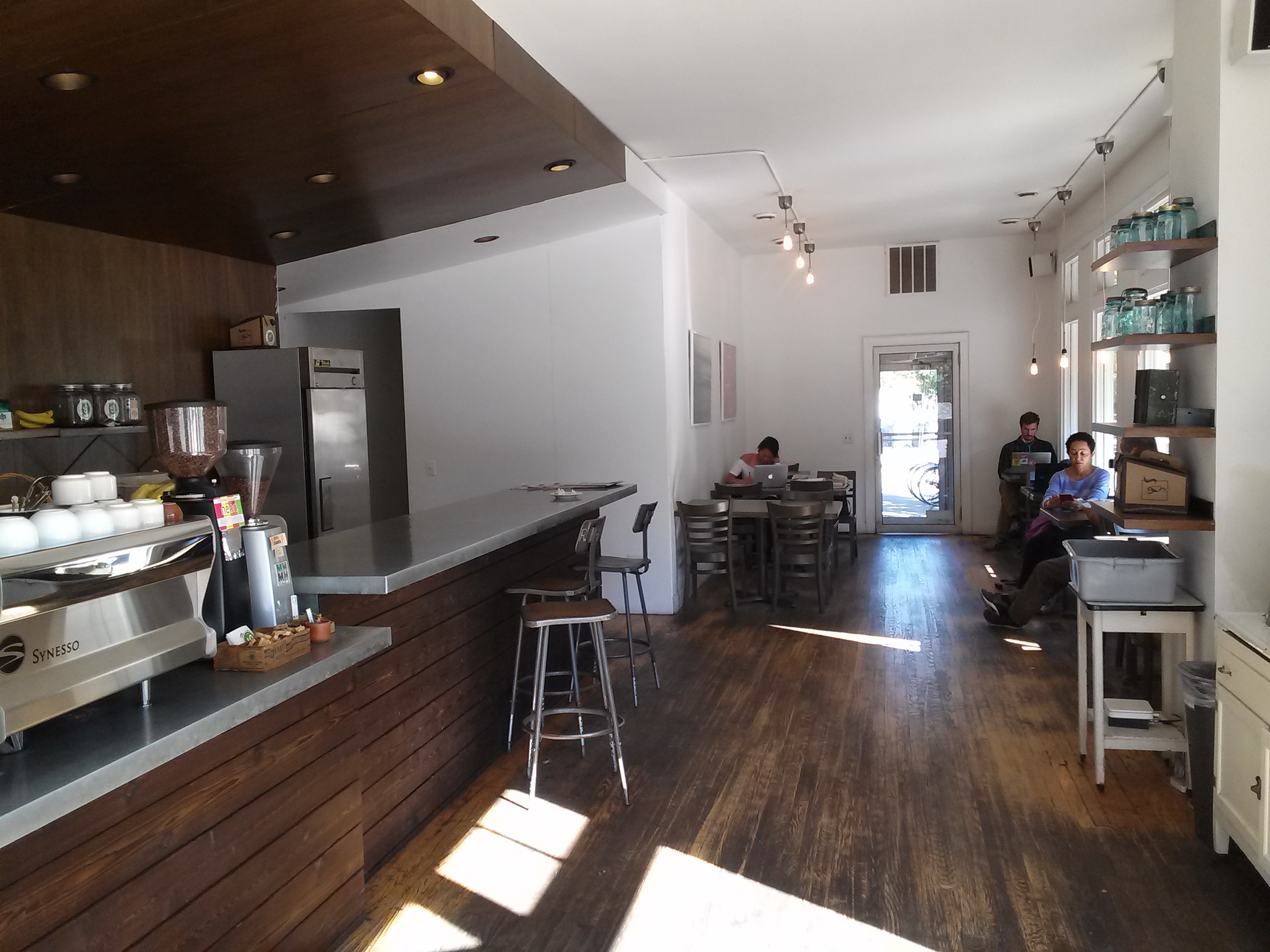 CoffeeFlower Coffee cup with foam like a flower