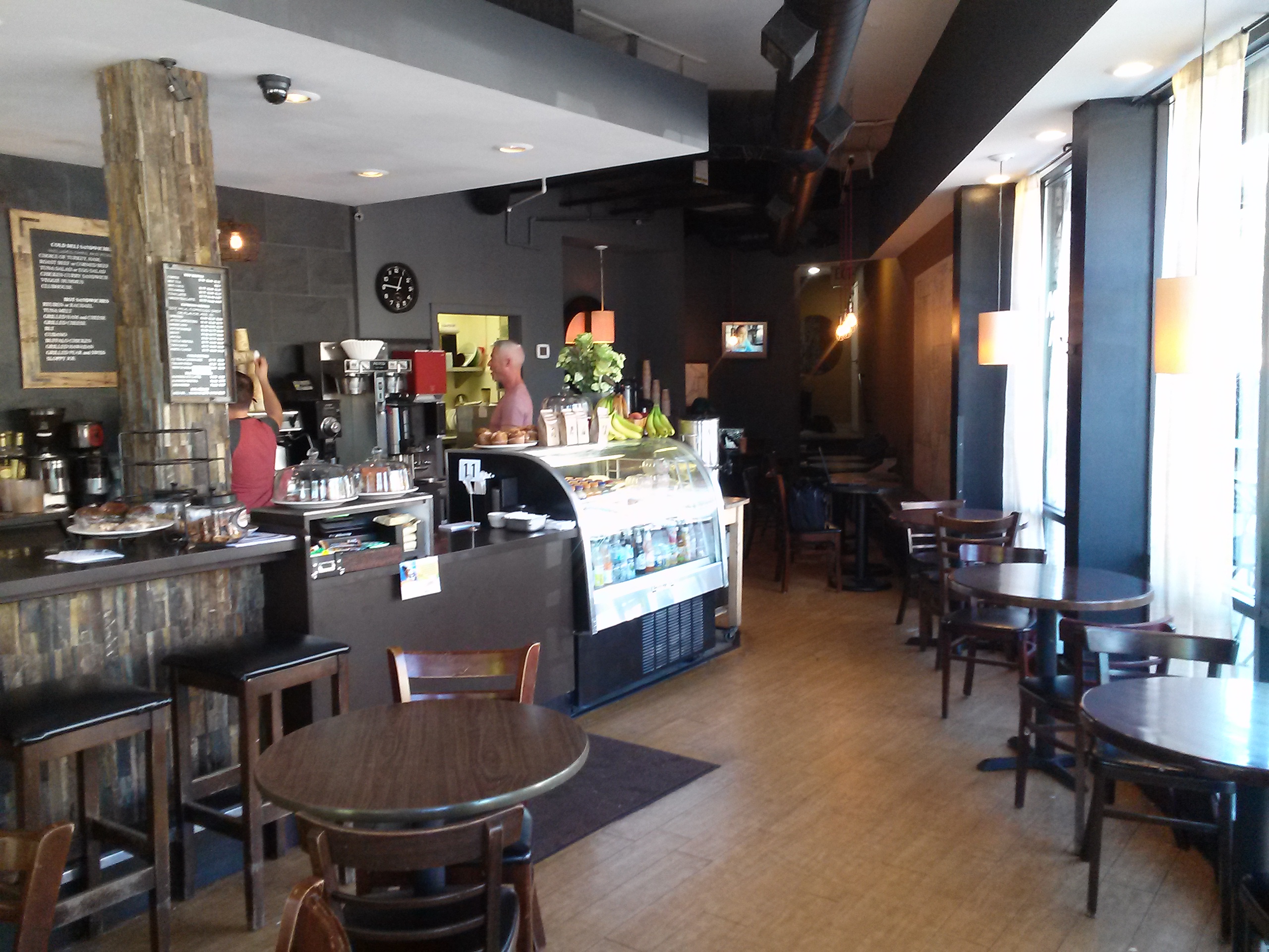 CoffeeFlower Coffee cup with foam like a flower