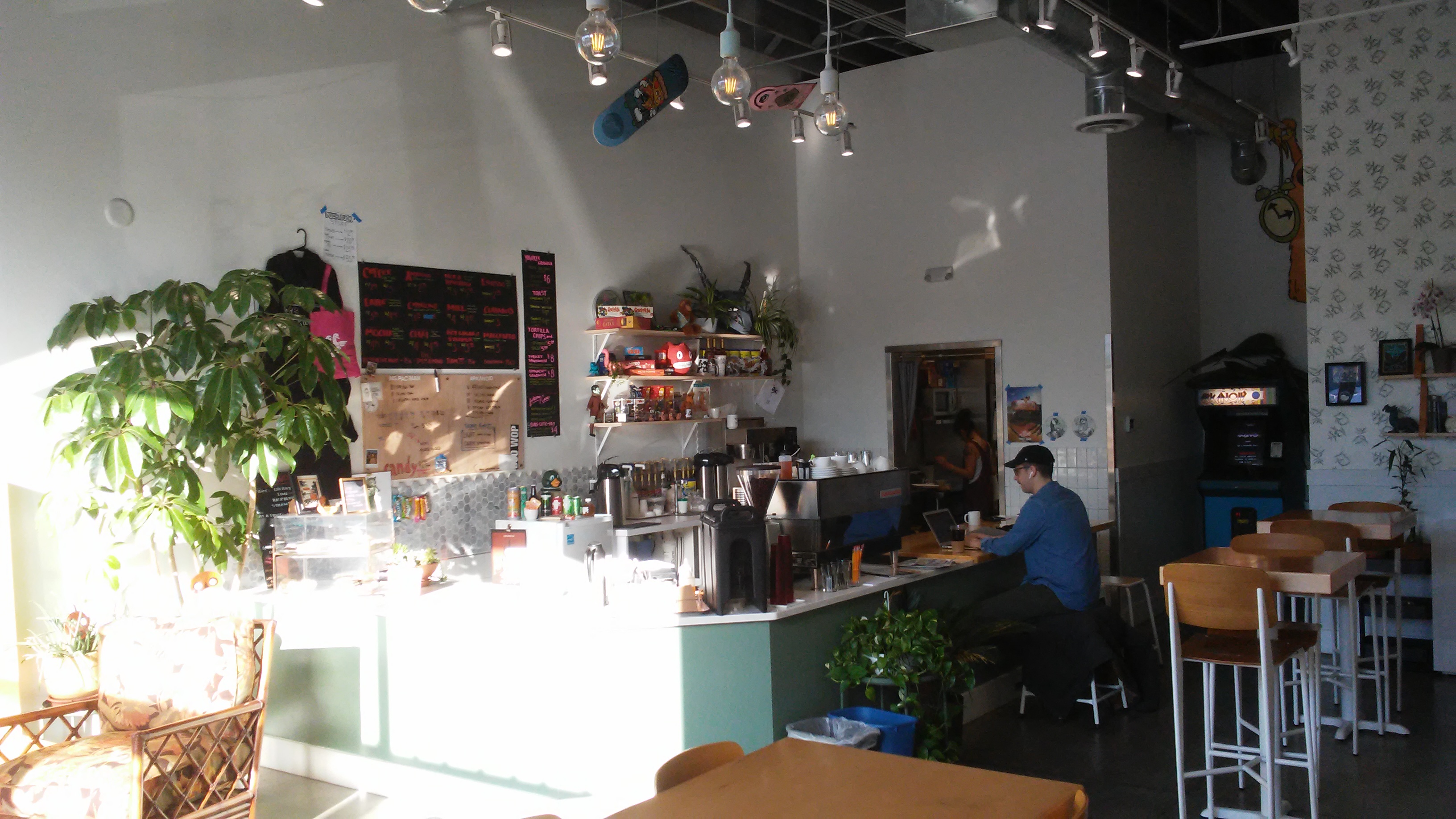 CoffeeFlower Coffee cup with foam like a flower