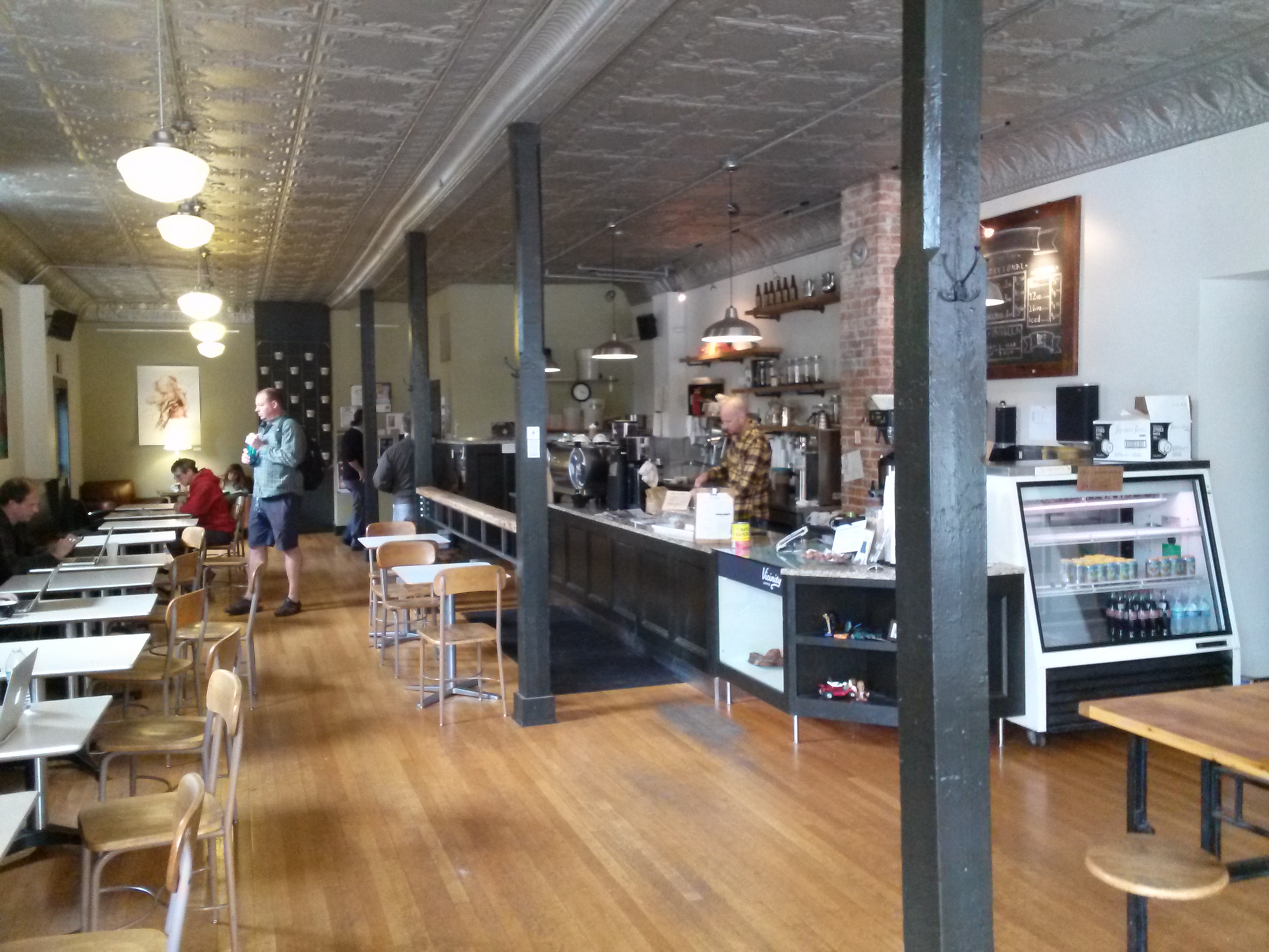 CoffeeFlower Coffee cup with foam like a flower